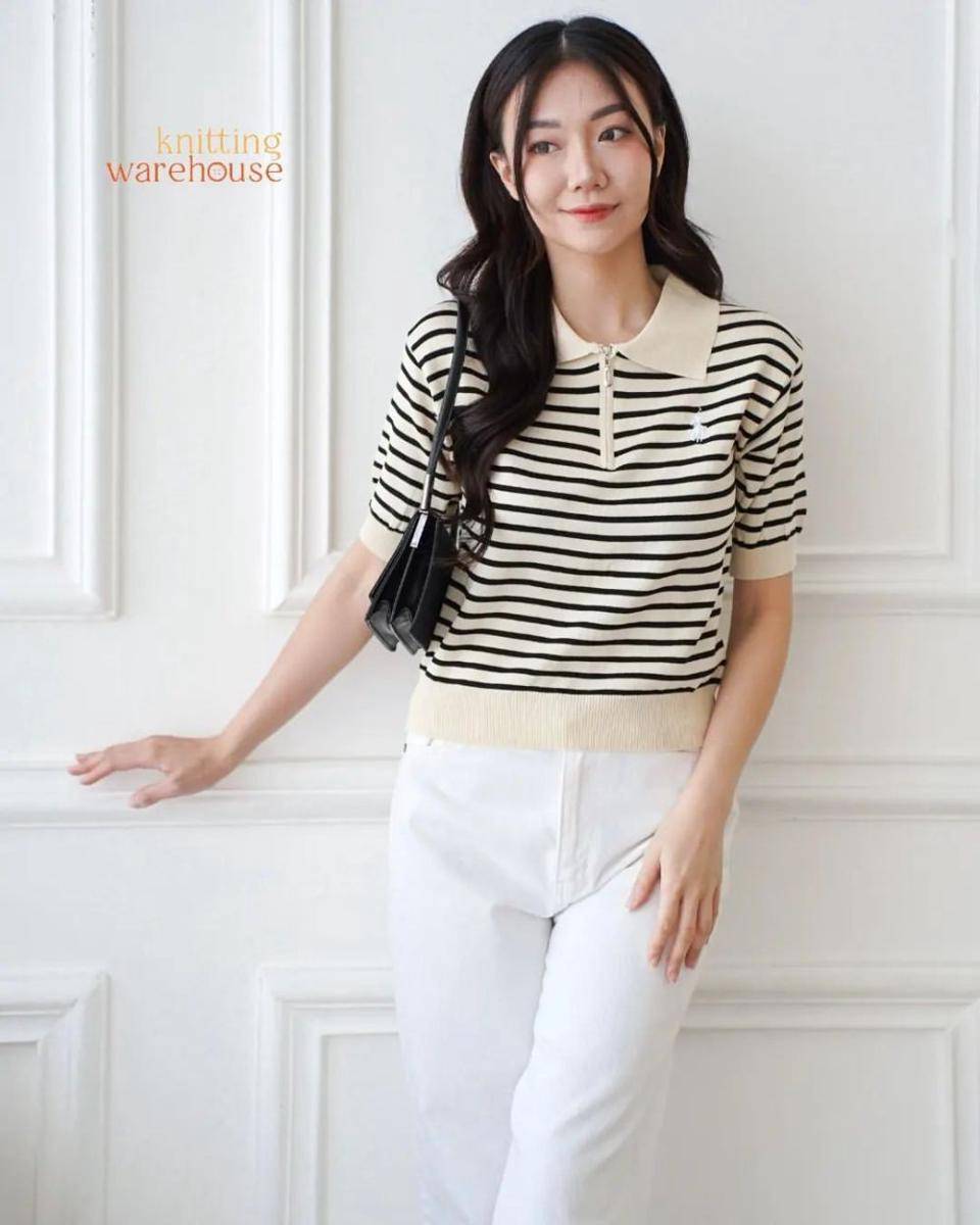 Knitting Warehouse Dalila Top Polo (instagram.com/knittingwarehouse.id)