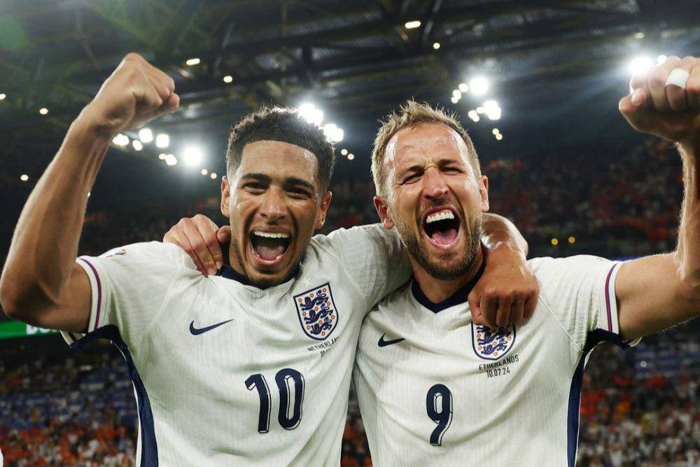 Jude Bellingham (kiri) dan Harry Kane (kanan) (instagram.com/england)