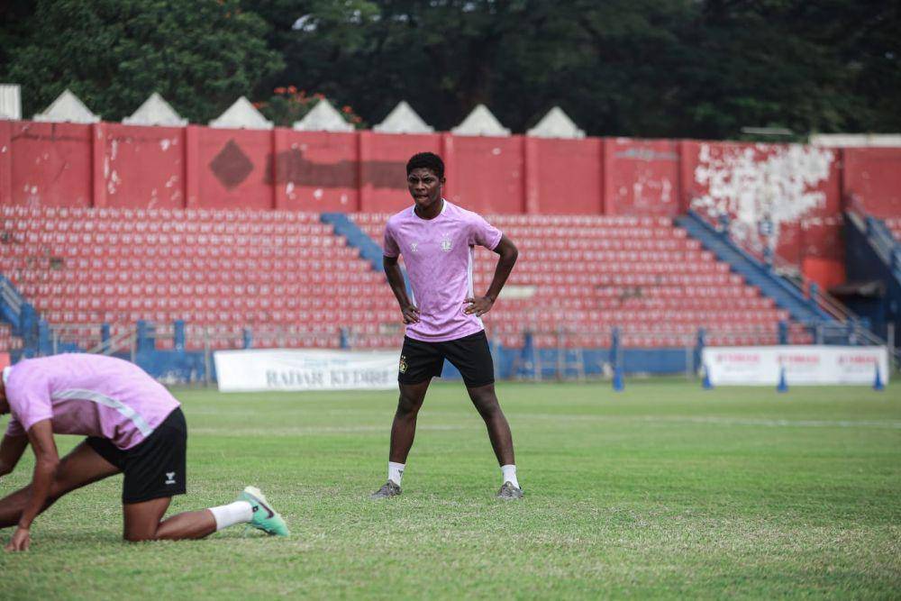 Pemain Persik Kediri saat berlatih. Instagram.com/persikfcofficial