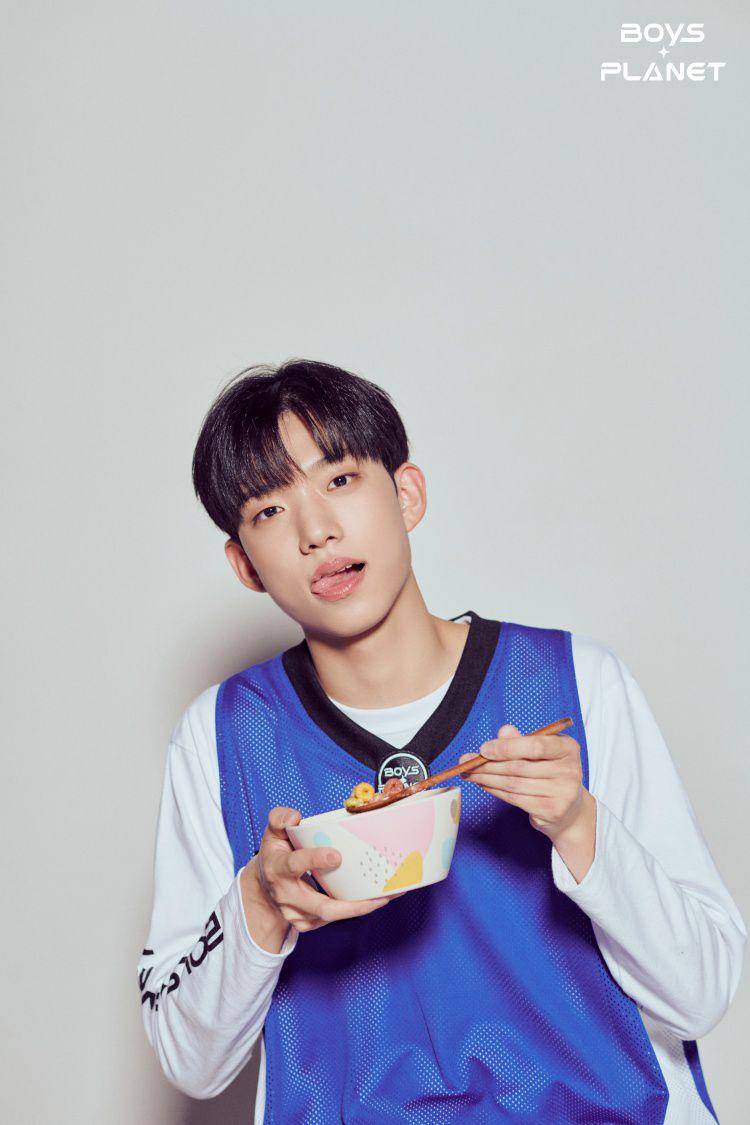 Hyunmin (mnetplus.world/boysplanet)