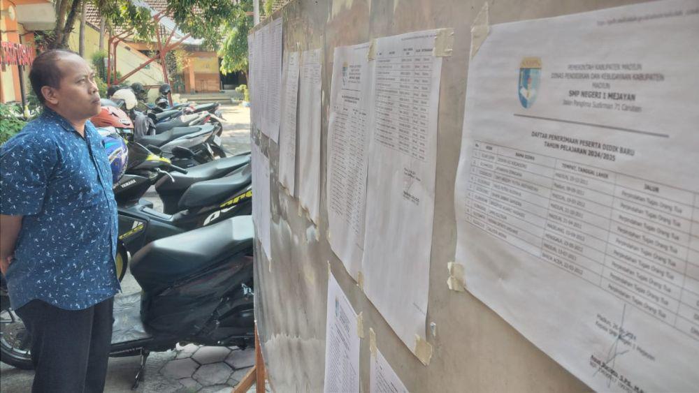 60 Siswa di Madiun Belum Dapatkan Sekolah