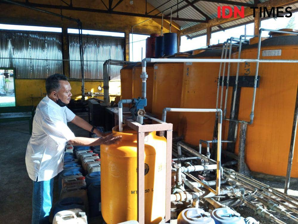 Proses pengolahan vinasse menjadi PHC Puca Madu.(IDN Times/Daruwaskita)