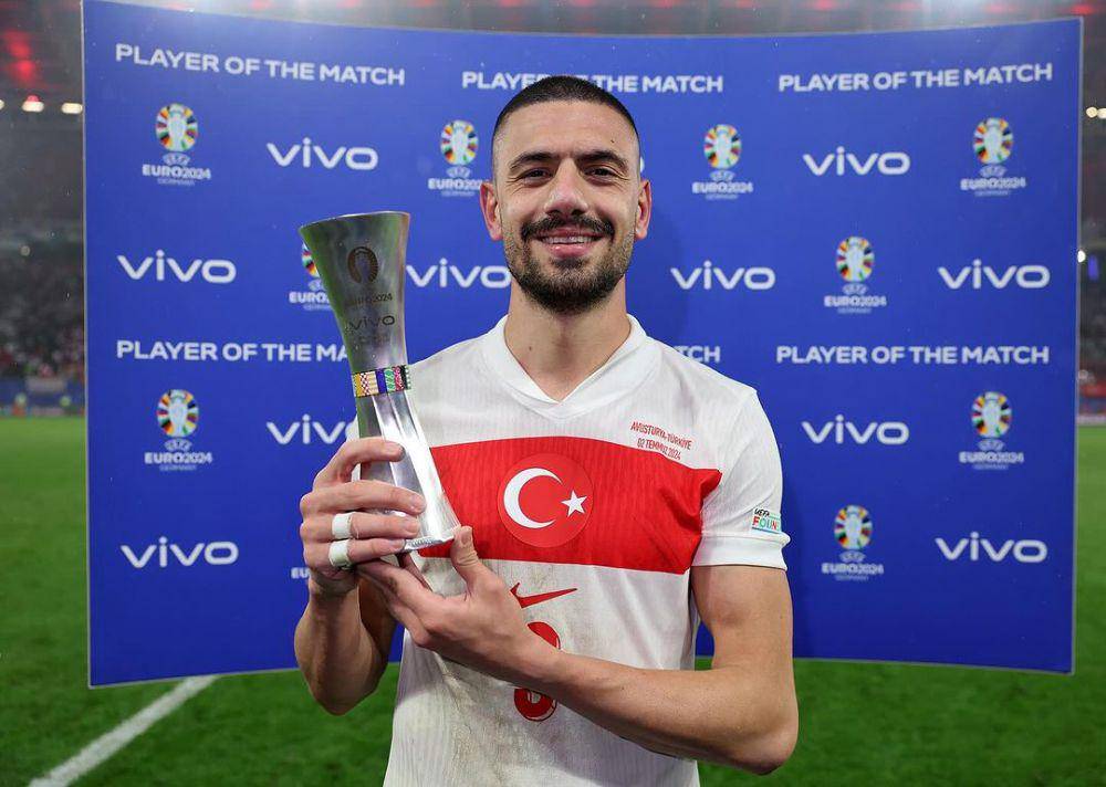 Merih Demiral menjadi POTM usai mencetak dua gol ke gawang Austria. (instagram.com/millitakimlar)