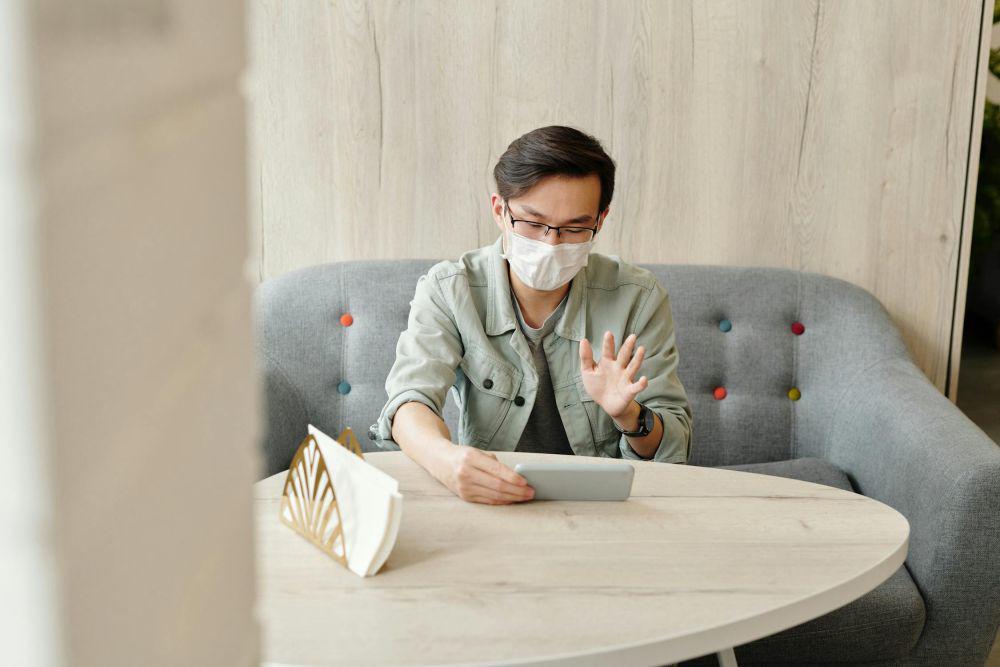 6 Tips yang Bikin LDR-an bisa Awet, Tetap Bahagia dan Saling Percaya