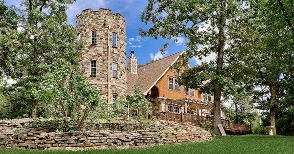 4 Kastil Paling Terkenal di Arkansas, Arsitektur Memukau!