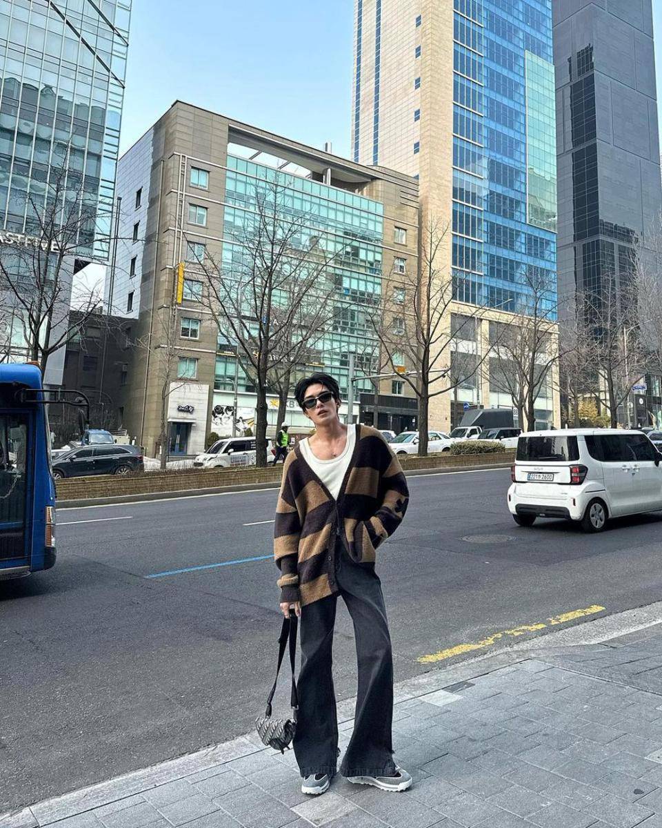 outfit soft boy ala Net Siraphop (instagram.com/net_siraphop)
