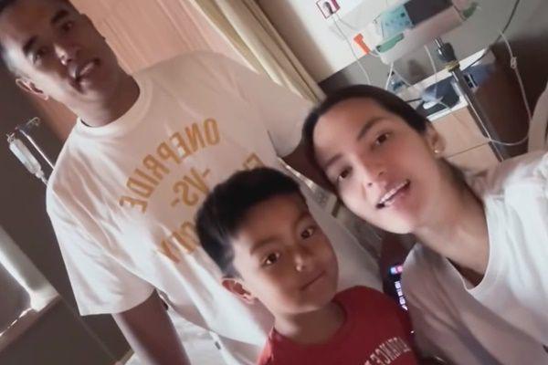 7 Potret Nia Ramadhani Dirawat di RS Bareng Anak, Sakit Lambung