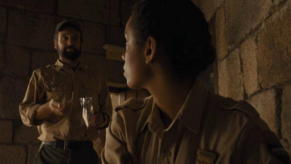 cuplikan film Lovely, Dark, and Deep (dok. XYZ Films/Lovely, Dark, and Deep)