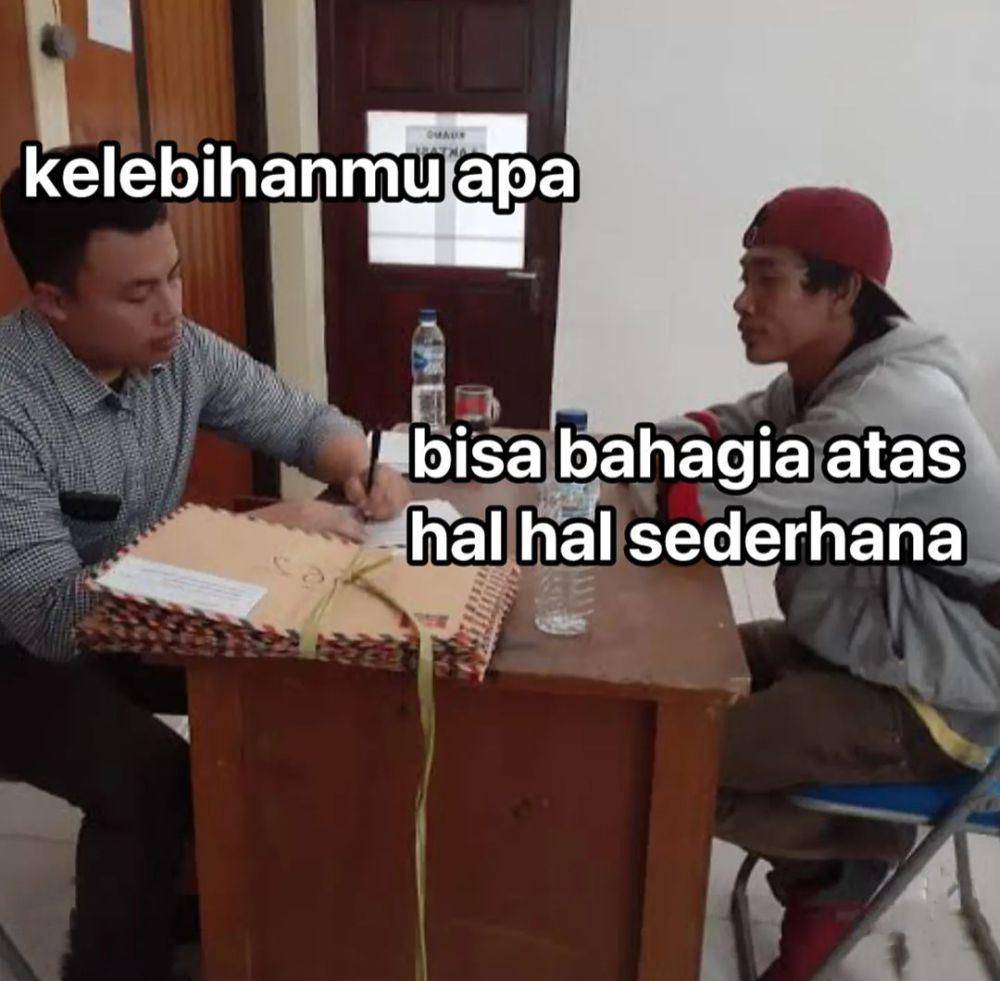 meme amplop cokelat (instagram.com/mangucupdate)