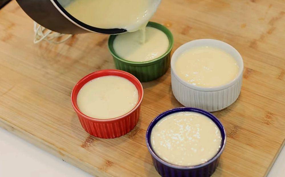 ilustrasi membuat Hokkaido caramel pudding (youtube.com/Devina Hermawan)