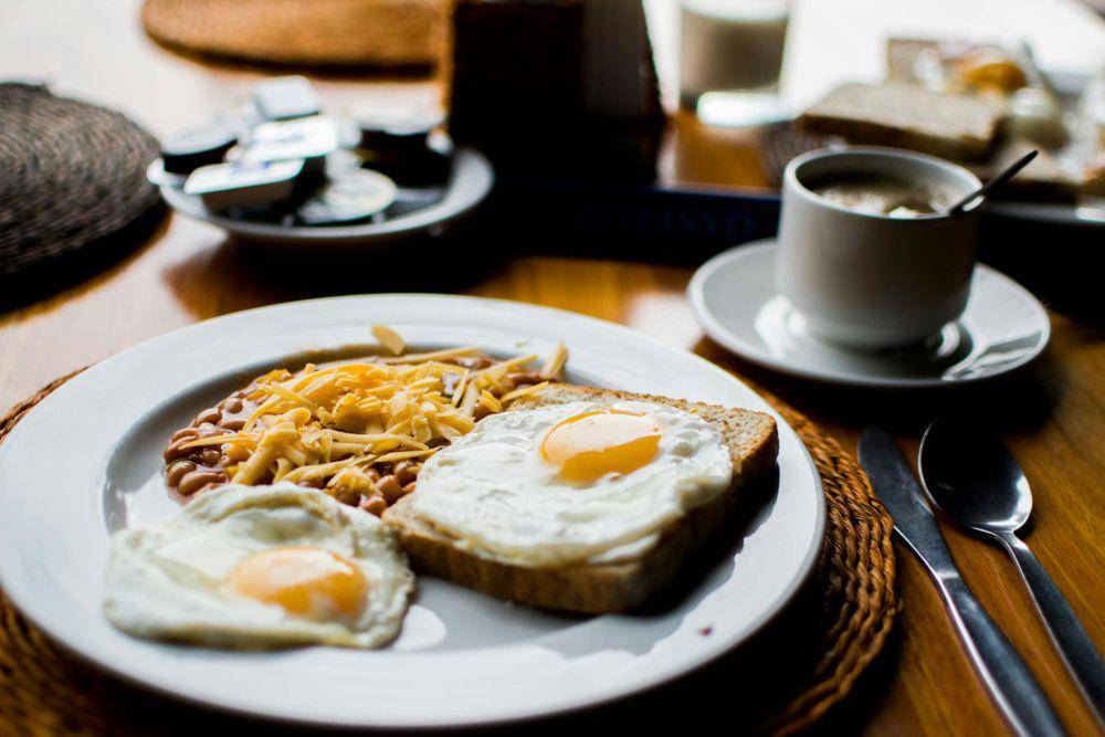 ilustrasi menu sarapan (pexels.com/Julian Jagtenberg)