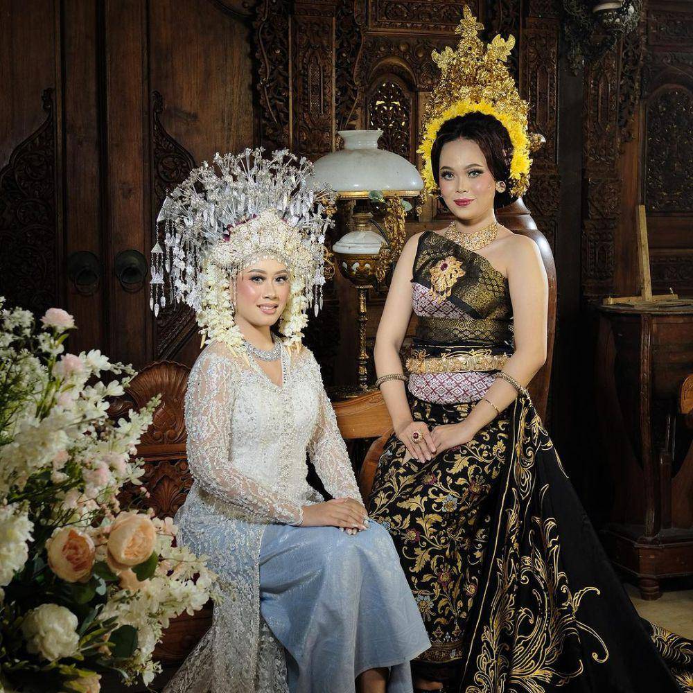 Atik Collection (instagram.com/atikcollectionindonesia)