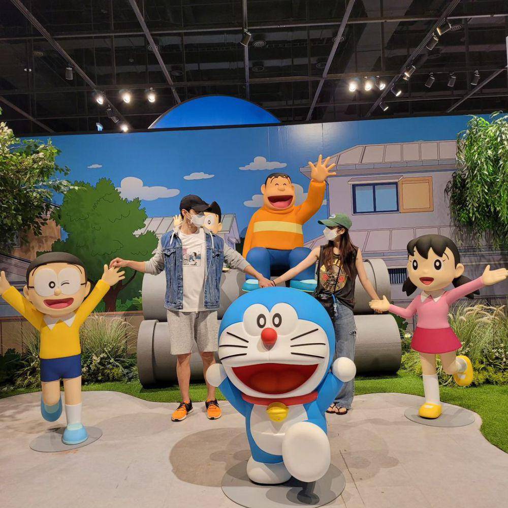 momen mesra Hirai Saya dan Shim Hyung Tak (instagram.com/tak9988)