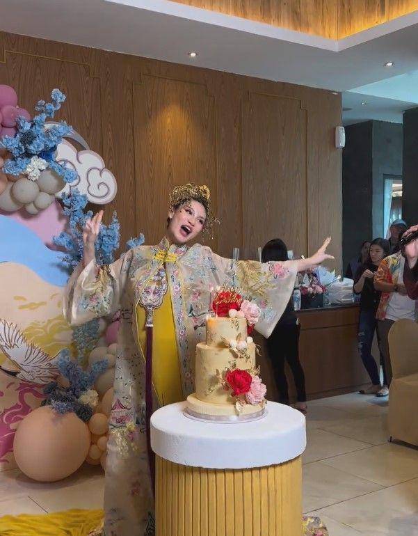 potret gender reveal Patricia Gouw (instagram.com/patriciagouw)