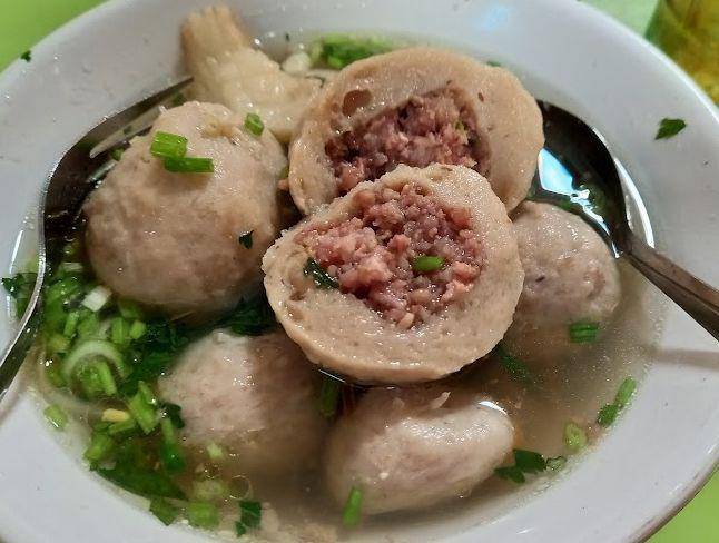 Bakso. (Google Review/Hesty Widowaty)