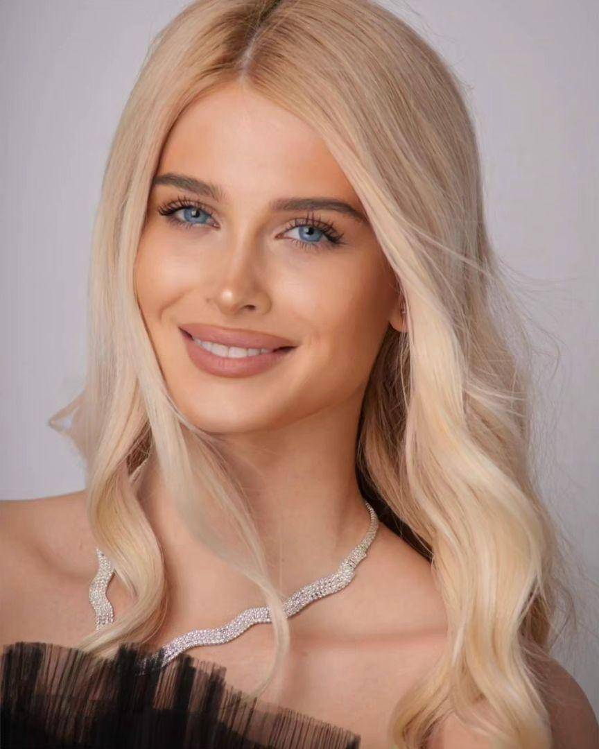 Potret Miss Charm Rumania 2024, Andreea Kira Stan (instagram.com/misssupranationalromaniaorg)