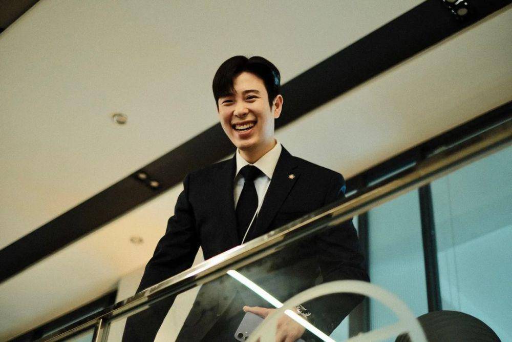 Pyo Ji Hoon di balik layar drama Good Partner (instagram.com/pyojihoon_official)