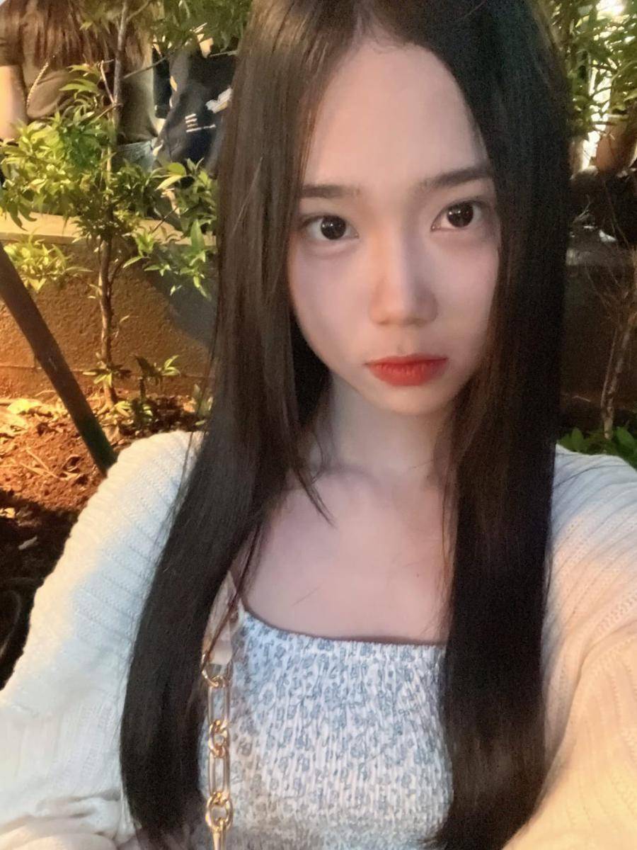 Lana JKT48 (x.com/ar_lanajkt48)