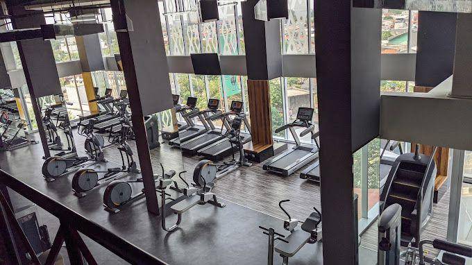 Obsond gym mall bassura (dok.google/Daniel Vroom Rusteen)