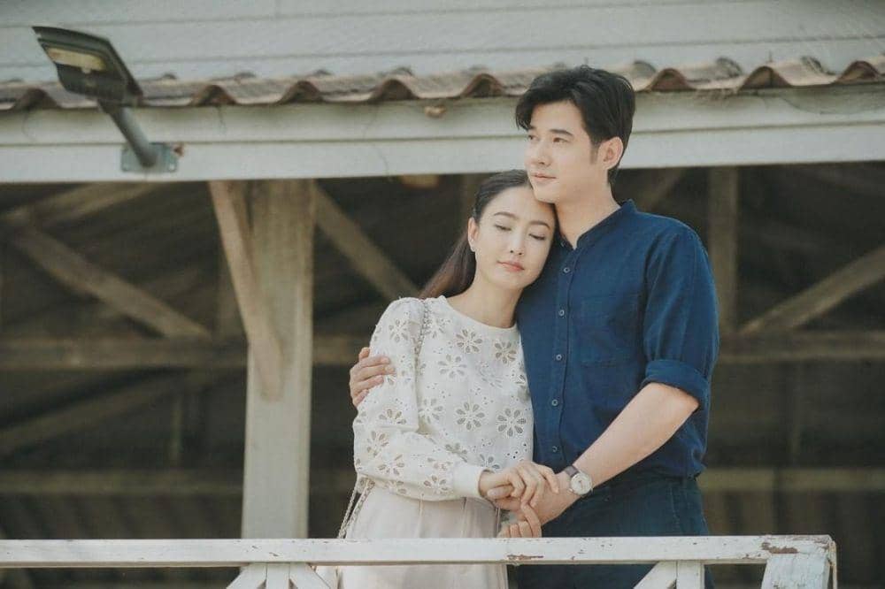 potret Taew Natapohn di drama Thailand Kissed by the Rain (instagram.com/taewaew_in_lakorn)