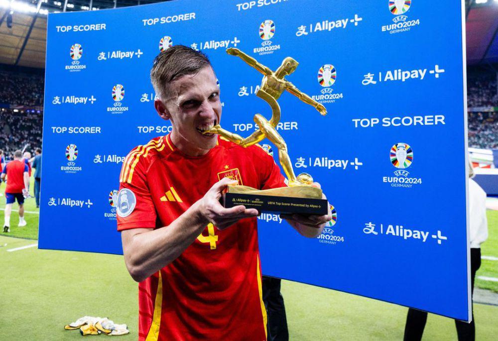 Dani Olmo Kena Virus FIFA, Fit saat Barcelona Hadapi Girona?