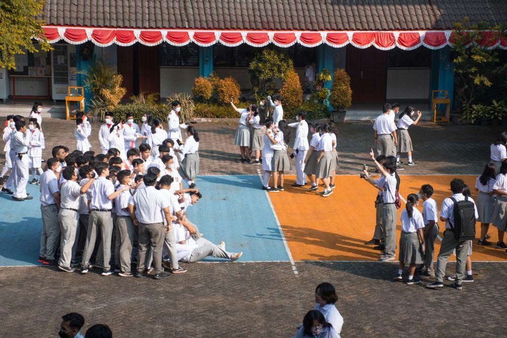 Latar Belakang Lahirnya Aturan Penyediaan Alat Kontrasepsi di Sekolah
