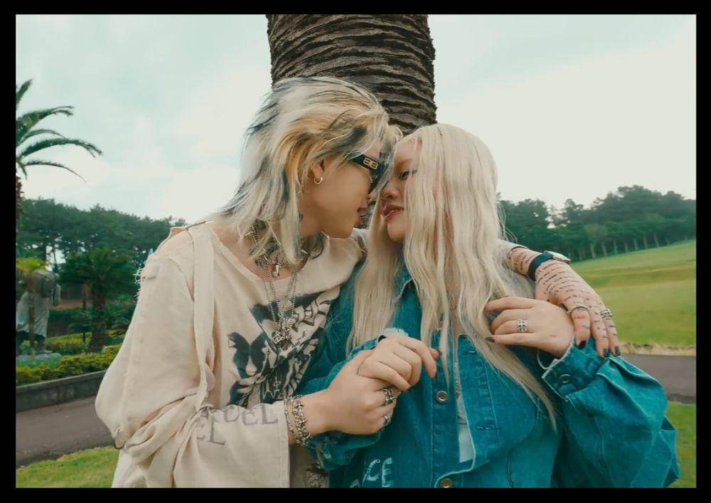 potret mesra Ash Island dan Chanmina di MV OST (youtube.com/1theK)