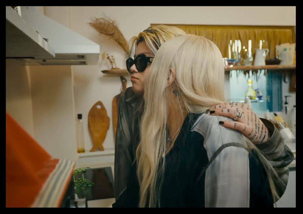 potret mesra Ash Island dan Chanmina di MV OST (youtube.com/1theK)