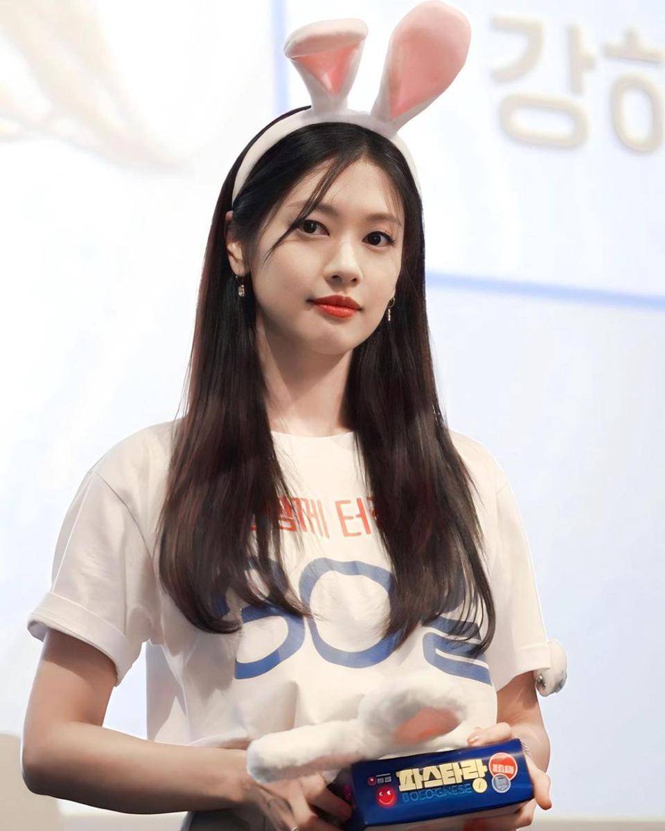 Jung So Min (instagram.com/somin_jj)