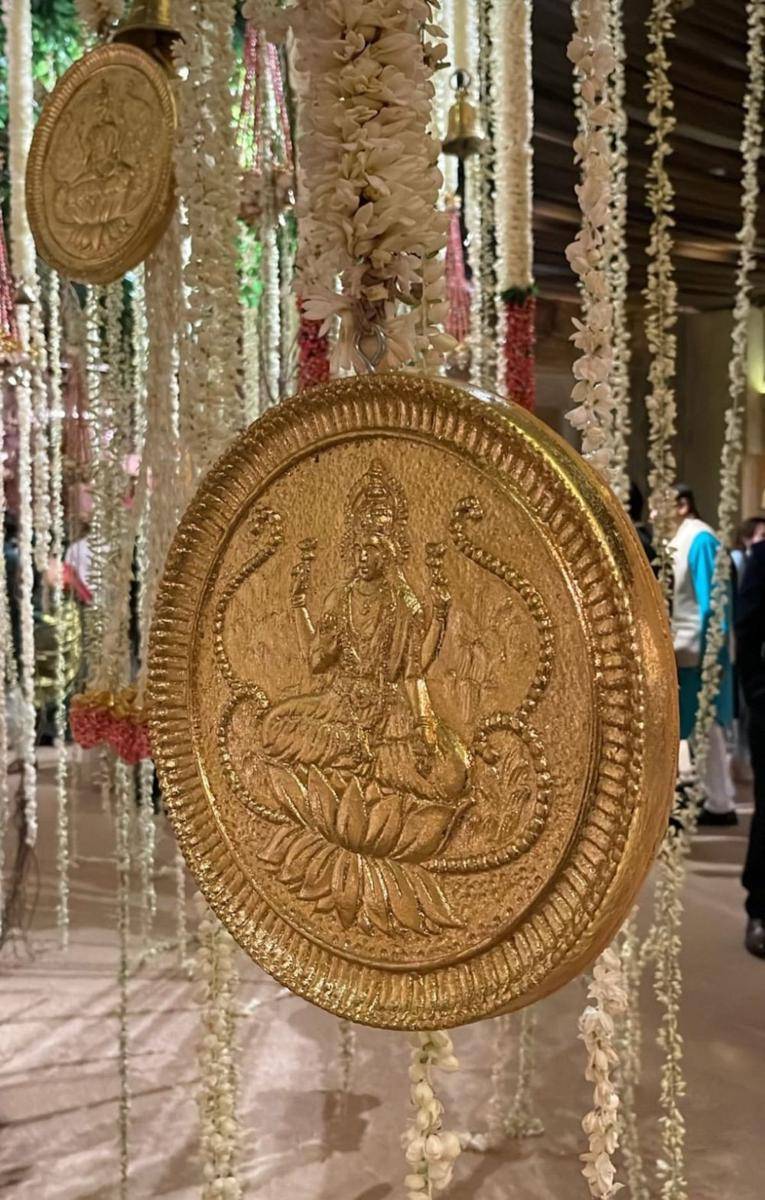 Dekorasi Resepsi Radhika Merchant-Anant Ambani (instagram.com/raniaayehia)