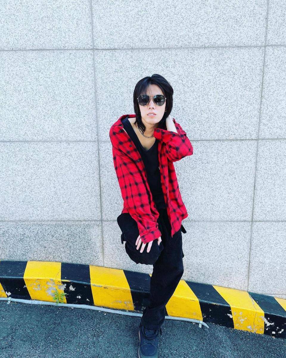 inspirasi street style ala Yuta NCT (instagram.com/yuu_taa_1026)