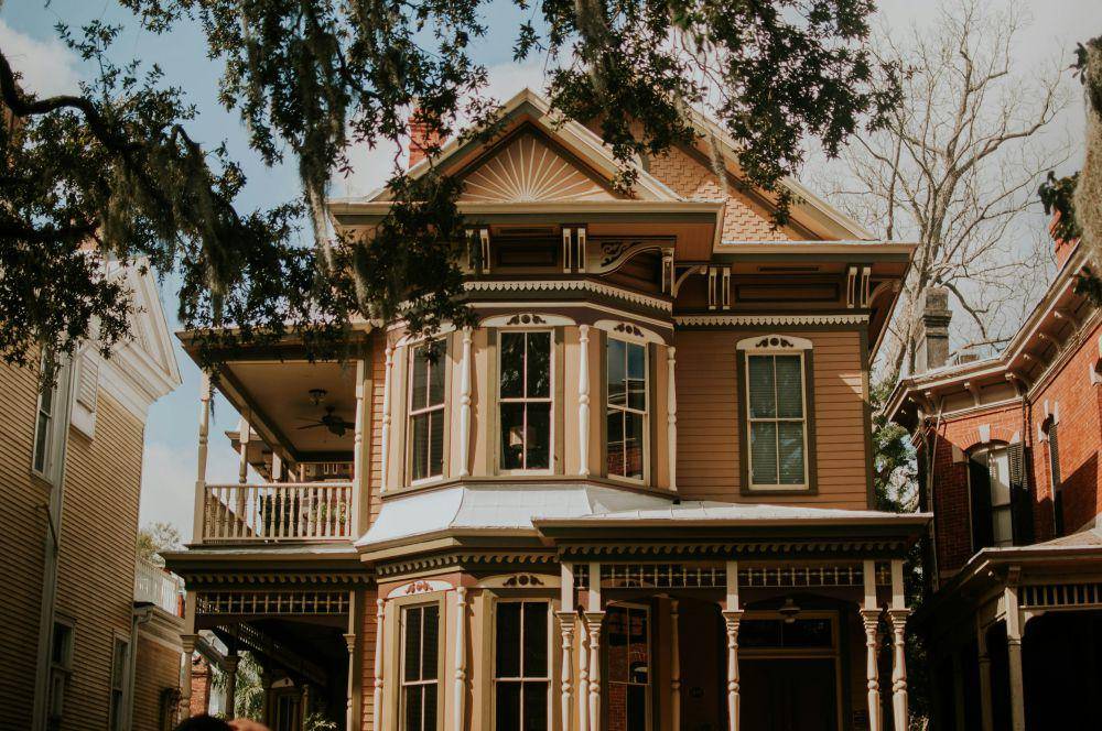 ilustrasi rumah (unsplash.com/Jessica Furtney)