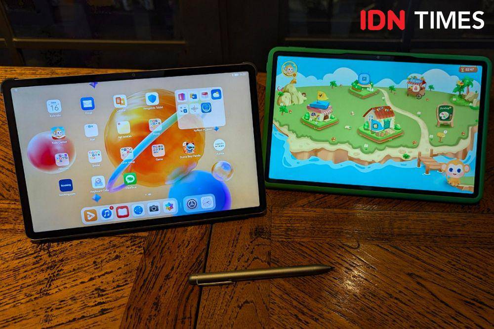 HUAWEI MatePad SE 11 (kiri) (IDN Times/Misrohatun)
