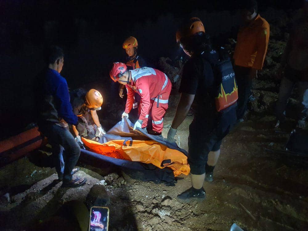 Tim SAR Temukan Korban Tenggelam di Proyek Galian Citra Tangerang