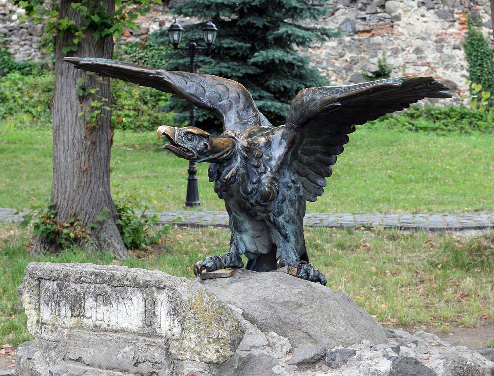 burung turul simbol negara