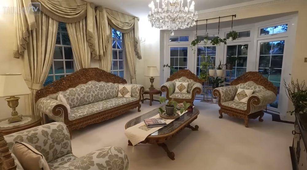 Andre Taulany rumah dinas Dubes RI untuk Inggris (YouTube.com/Taulany TV)