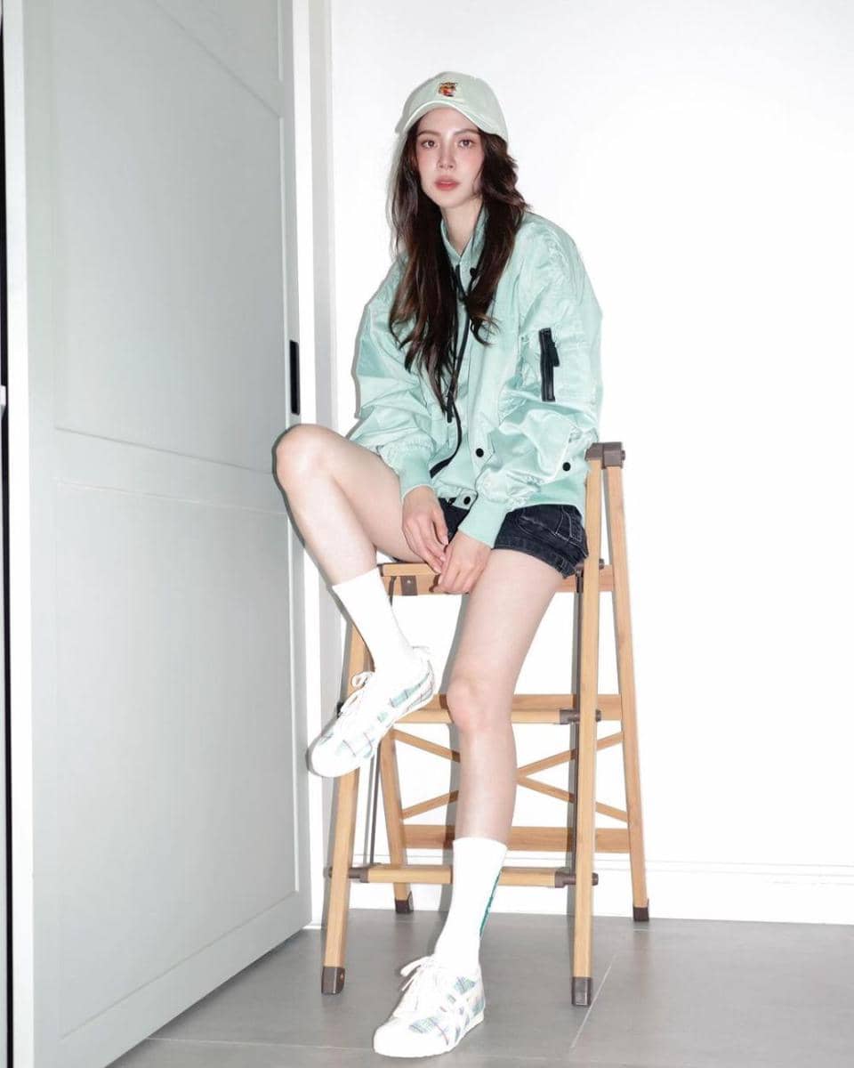 outfit Baifern Pimchanok (instagram.com/baifernbah)