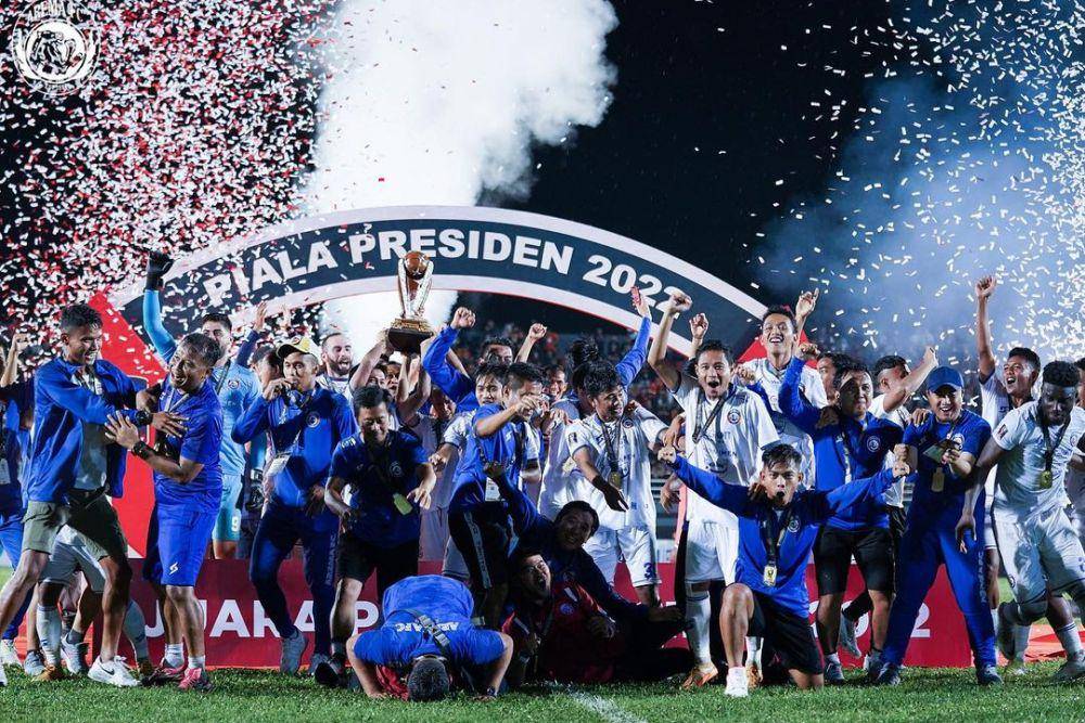 Arema FC ketika merayakan gelar juara Piala Presiden 2022. (instagram.com/aremafcofficial)