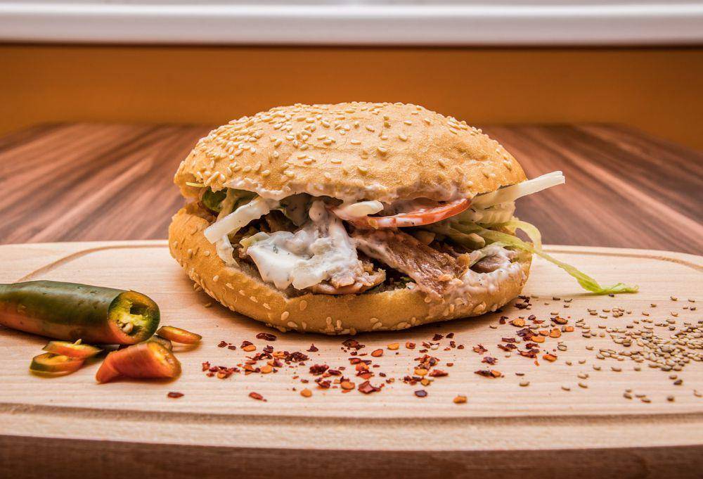 ilustrasi tombik döner asal Turki (pixabay.com/HutchRock)