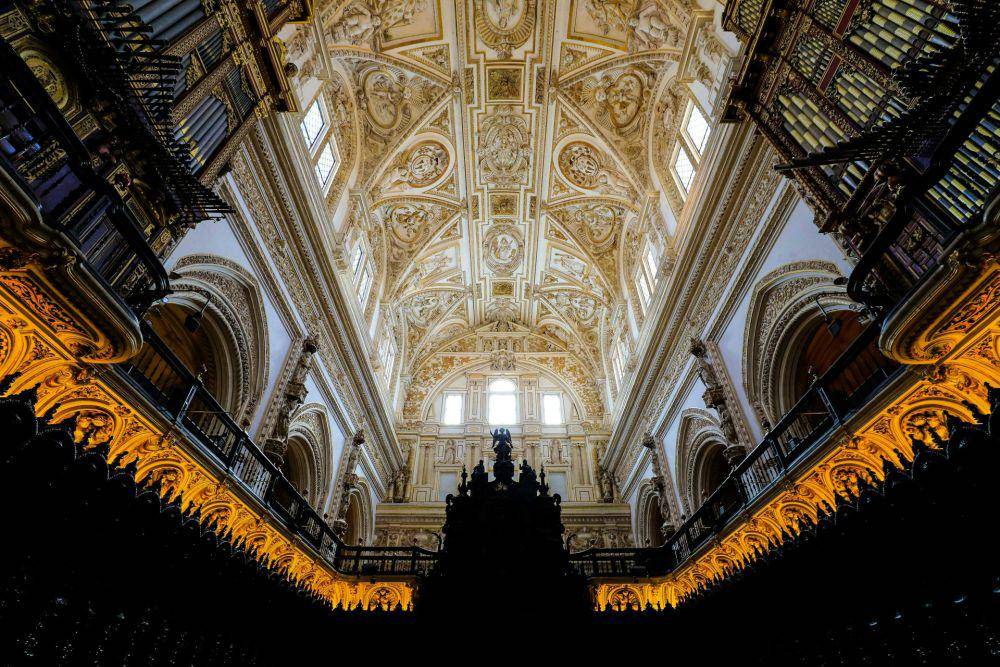 Mezquita (unsplash.com/J)