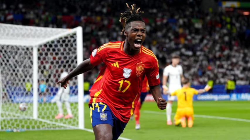 Nico Williams Ingin Bertahan, Barcelona dan PSG Gigit Jari
