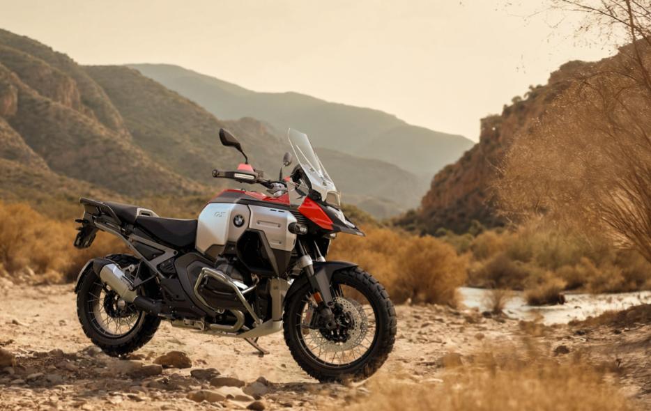 Keunggulan BMW R 1300 GS Adventure 2025, Motor Touring Rp400 Jutaan