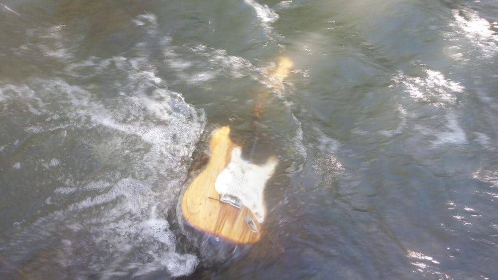 potret benda gak biasa ditemukan di sungai (reddit.com/user/ReasonablyConfused)