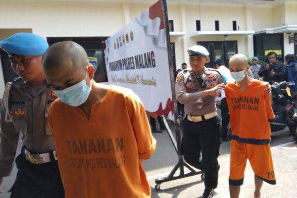 Dua pelaku perampokan Pakis, Muhammad Wakhid Hasan Afan alias Afan dan Muhammad Iqbal Faisal Amir. (IDN Times/Rizal Adhi Pratama)