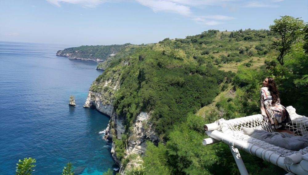 3 Glamping di Nusa Penida—Bali dengan Lanskap Alam Menawan