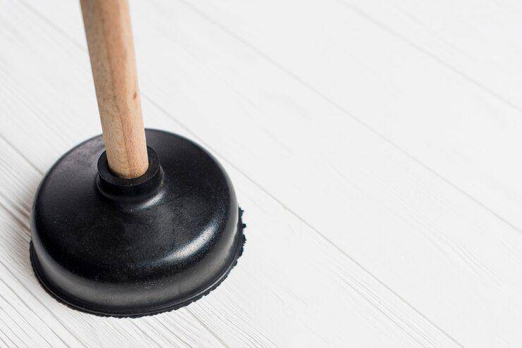 Ilustrasi plunger (freepik.com/freepik)