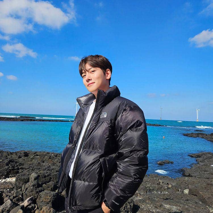 Ji Chang Wook (instagram.com/jichangwook)