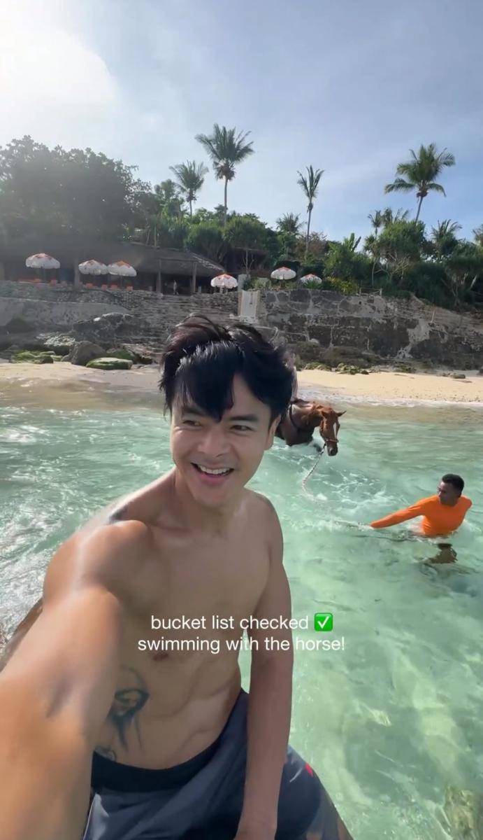 potret keluarga Dion Wiyoko liburan di Sumba (instagram.com/fionaanthony)