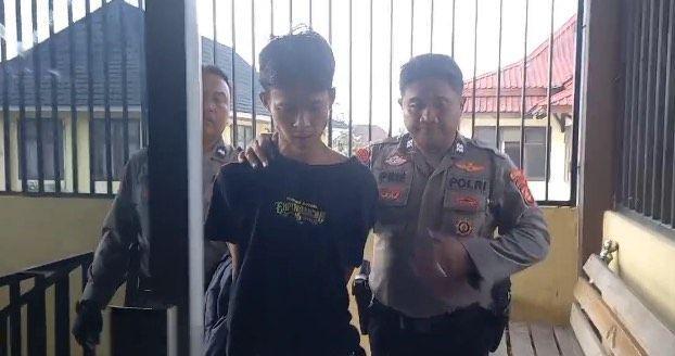 Pemuda Palembang Babak Belur Ketahuan Curi HP Jemaah Masjid Agung