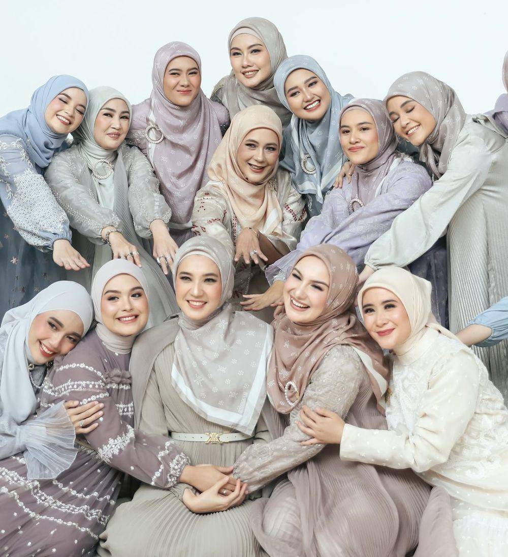 pemotretan Paula Verhoeven bersama geng Khaula (Instagram.com/officialkhaula)